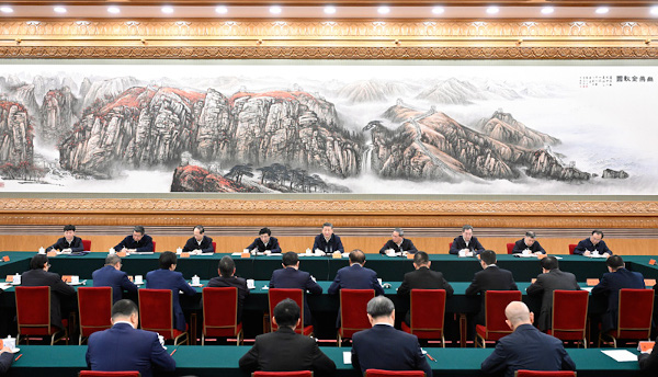 习近平在民营企业座谈会上强调：民营经...